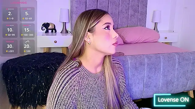 Lucy Carson  online show from 02-17-26, 04:20