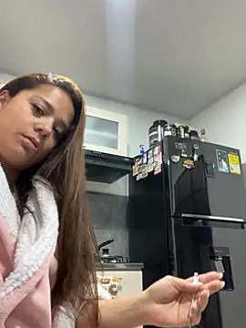 Pretty  Milf online show from 03-14-26, 08:53