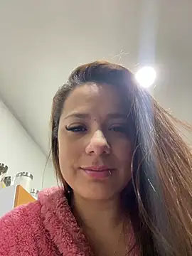 Pretty  Milf online show from 03-20-26, 08:52