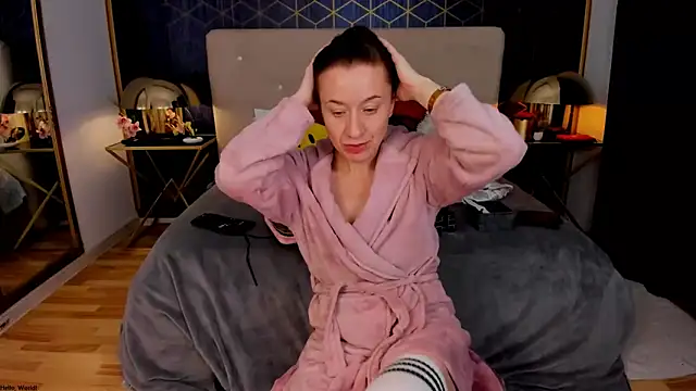 GingerWixxx online show from 02-18-26, 05:14