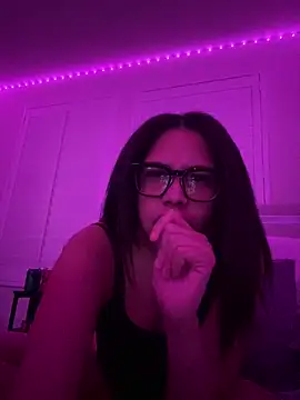 Snapshot of cartierprincess chatting on 02-16-26, 03:02 cartierprincess online show from 02-16-26, 03:02