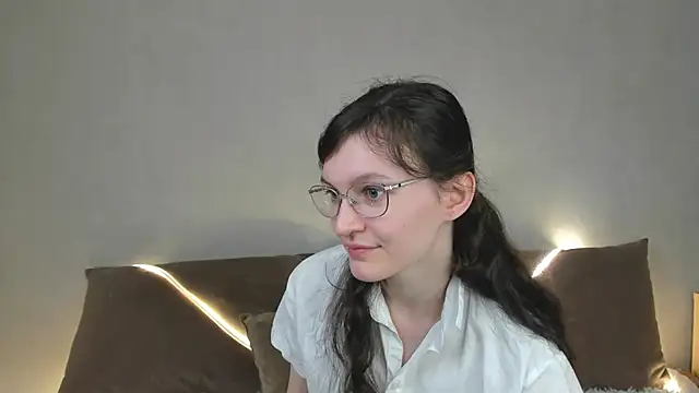 ThoraMarola online show from 03-16-26, 05:13