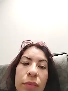 Snapshot of niiix_01 chatting on 02-13-26, 11:12 niiix 01 online show from 02-13-26, 11:12