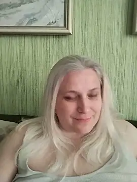 NyushaLollipop online show from 05-27-26, 01:19