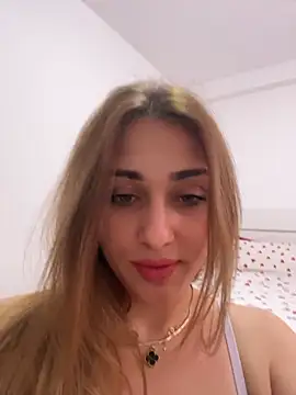 OrianaNorth online show from 05-31-26, 01:07