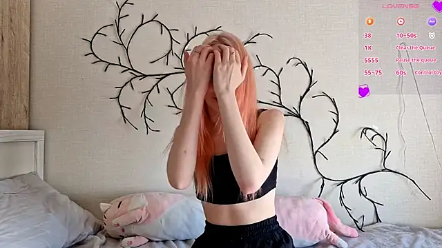 MisaMew online show from 02-11-26, 10:42