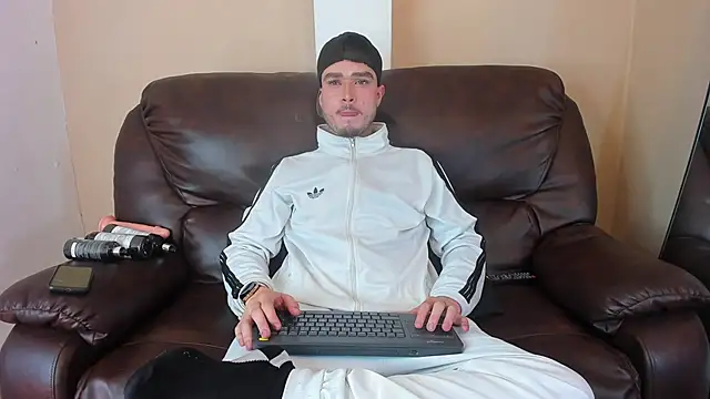 Salvattore Muller online show from 04-09-26, 12:32