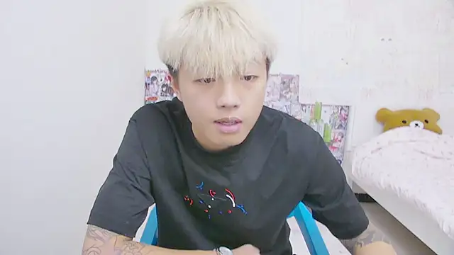 Chocolates-001 online show from 04-07-26, 10:15