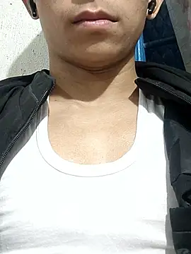 Snapshot of joyboyforYOU chatting on 01-19-26, 03:27 joyboyforYOU online show from 01-19-26, 03:27