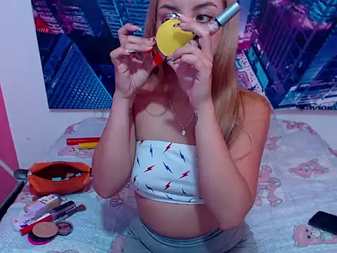 SashaBlondeLatin online show from 03-09-26, 01:37