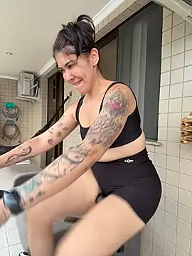 LivA89 online show from 02-18-26, 07:32