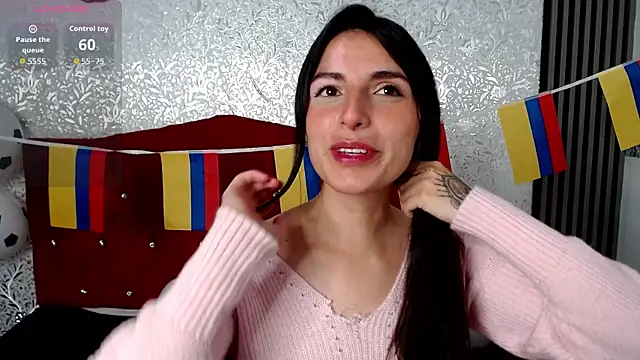 Snapshot of MiaVelasquez01 chatting on 06-13-26, 04:05 MiaVelasquez01 online show from 06-13-26, 04:05