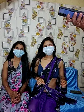 Snapshot of Forest_Queen chatting on 03-21-26, 04:21 Forest Queen online show from 03-21-26, 04:21