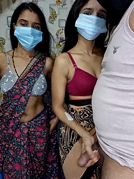 Snapshot of Forest_Queen chatting on 04-01-26, 05:52 Forest Queen online show from 04-01-26, 05:52