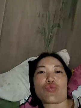 Snapshot of kotaka-shoow chatting on 04-21-26, 05:39 kotaka-shoow online show from 04-21-26, 05:39