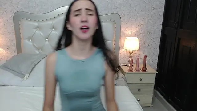 skinny keily14 online show from 02-25-26, 12:04