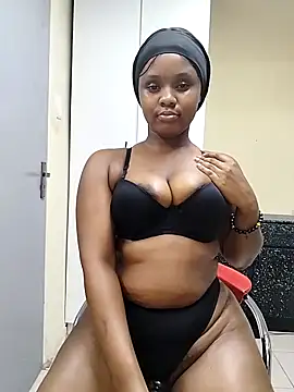 LUNAARXO1 online show from 03-19-26, 02:26