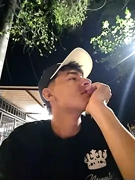 attractive-sexx online show from 04-16-26, 01:28