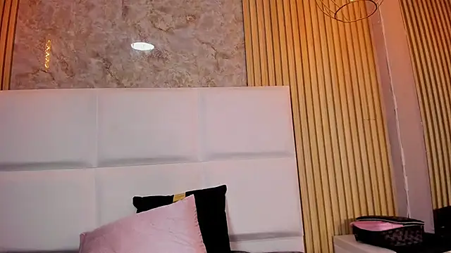 Zoehoney hl online show from 03-07-26, 05:15