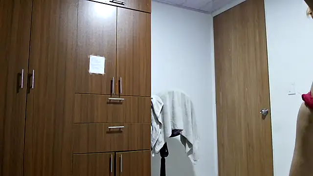 pochilove online show from 07-18-26, 12:59