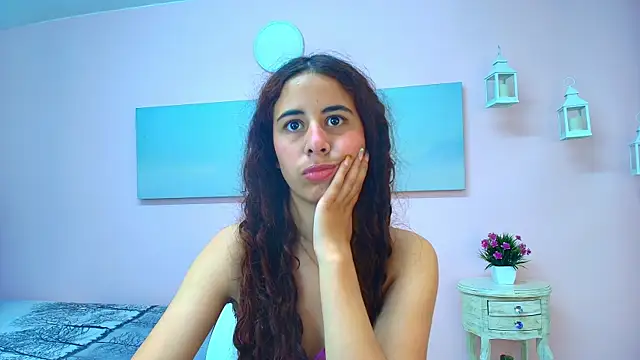 scarlett clyde online show from 07-15-26, 12:43