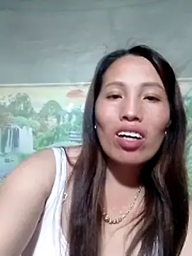 Gummiesu online show from 05-14-26, 01:51