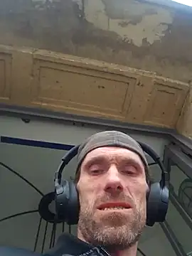 Snapshot of BlnAktivGay chatting on 04-16-26, 09:54 BlnAktivGay online show from 04-16-26, 09:54