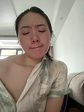 Cheating-wife online show from 05-23-26, 07:56