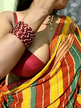 Snapshot of Poly_bhabi chatting on 04-12-26, 01:38 Poly bhabi online show from 04-12-26, 01:38