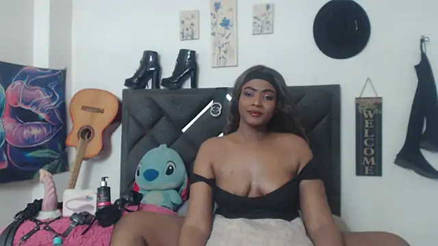 Snapshot of Natashabella___ chatting on 07-18-26, 10:13 Natashabella online show from 07-18-26, 10:13