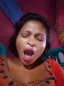 Snapshot of Jyoti_rathor chatting on 07-12-26, 11:29 Jyoti rathor online show from 07-12-26, 11:29