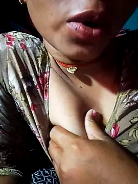 Snapshot of Jyoti_rathor chatting on 07-29-26, 01:31 Jyoti rathor online show from 07-29-26, 01:31