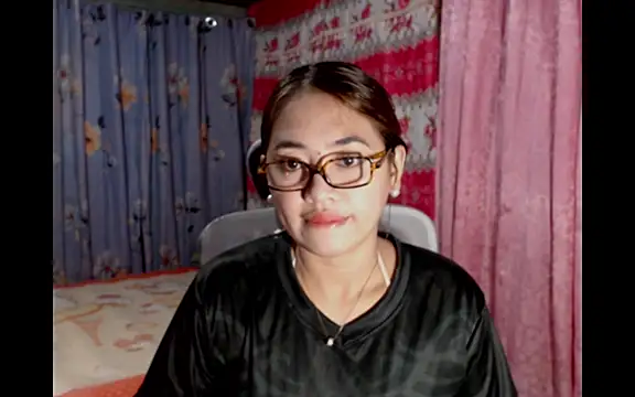 Snapshot of pinay_mayahiga chatting on 07-19-26, 01:26 pinay mayahiga online show from 07-19-26, 01:26