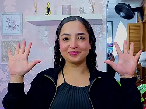 Emma Thompssonn online show from 02-04-26, 11:49