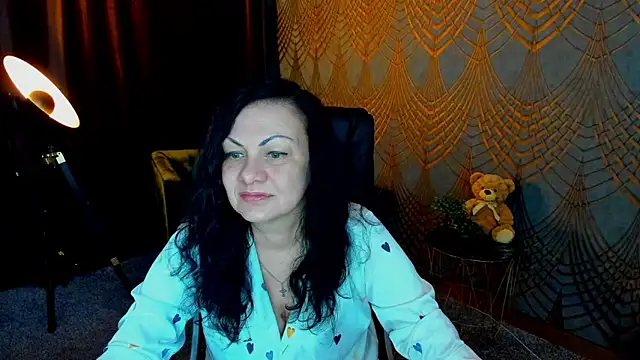 IrissMoon online show from 05-31-26, 05:31
