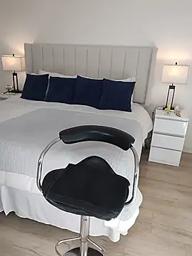 Snapshot of candyxtreox chatting on 02-08-26, 02:53 candyxtreox online show from 02-08-26, 02:53