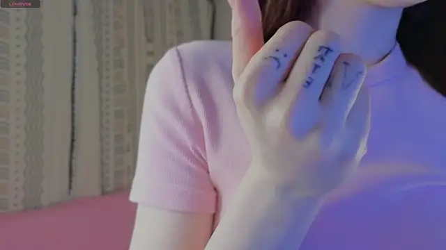 CarmaOlen online show from 04-11-26, 07:18