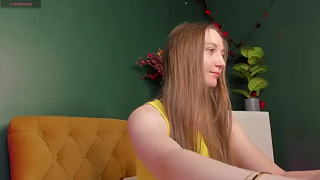 baby annn online show from 04-21-26, 03:02
