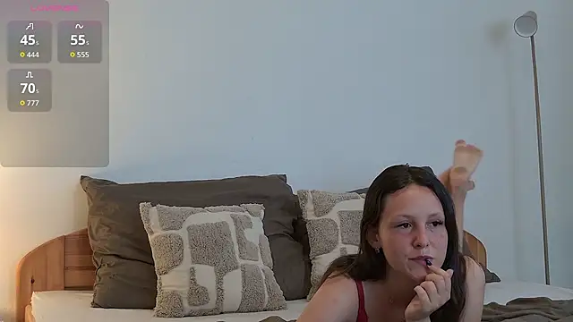Miss sindy11 online show from 06-30-26, 12:28