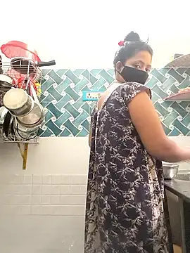 Hot-Tinaa online show from 03-21-26, 09:03