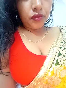 Hot-Tinaa online show from 04-05-26, 10:29