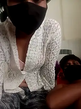 Prajakta123 online show from 04-17-26, 08:50