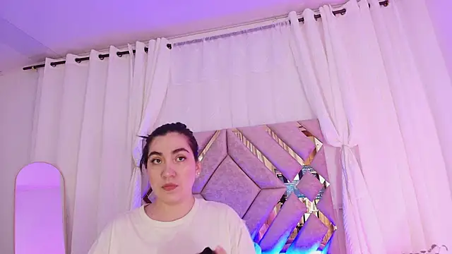 KathiaJenner online show from 05-26-26, 10:55