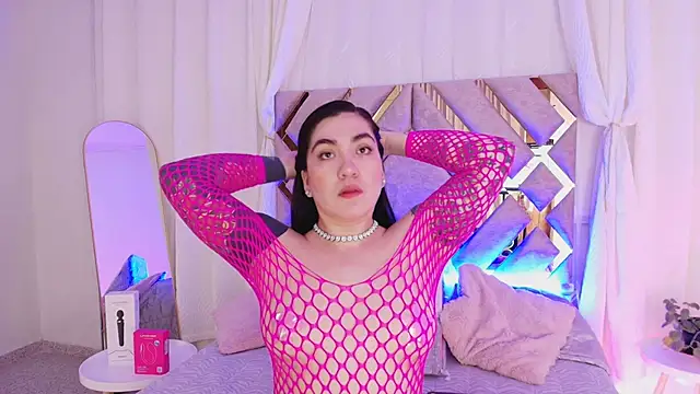 KathiaJenner online show from 05-27-26, 11:18