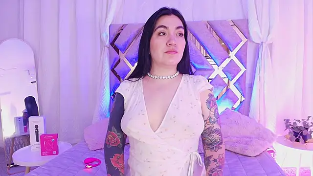 KathiaJenner online show from 05-28-26, 11:07