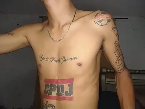 Snapshot of master_tattoo chatting on 03-17-26, 01:32 master tattoo online show from 03-17-26, 01:32