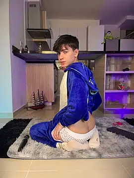 Naim TheKing online show from 04-14-26, 02:45