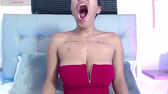  kimmygrey online show from 03-27-26, 06:40