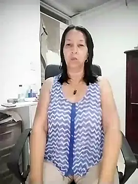 RosseLaure online show from 06-15-26, 11:29