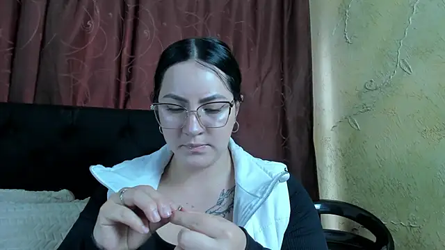 JeniferPowell nm online show from 04-16-26, 05:58